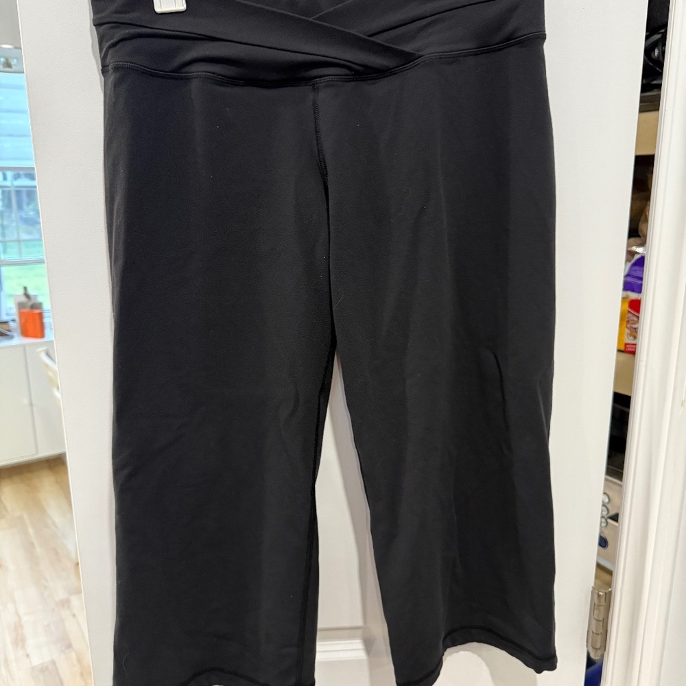 Vintage lululemon capri pant